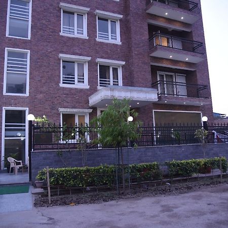 Red Carpet Hotels Noida Dış mekan fotoğraf
