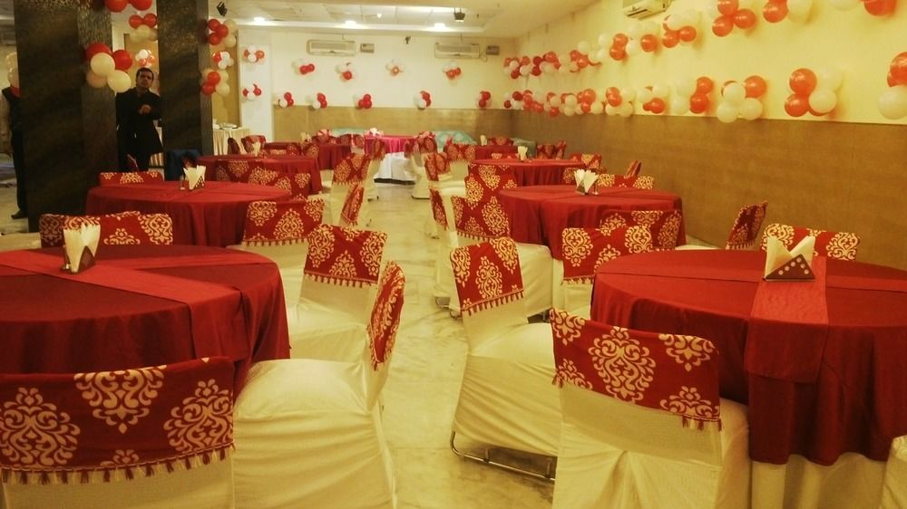Red Carpet Hotels Noida Dış mekan fotoğraf