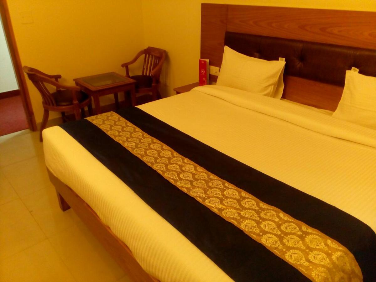 Red Carpet Hotels Noida Dış mekan fotoğraf